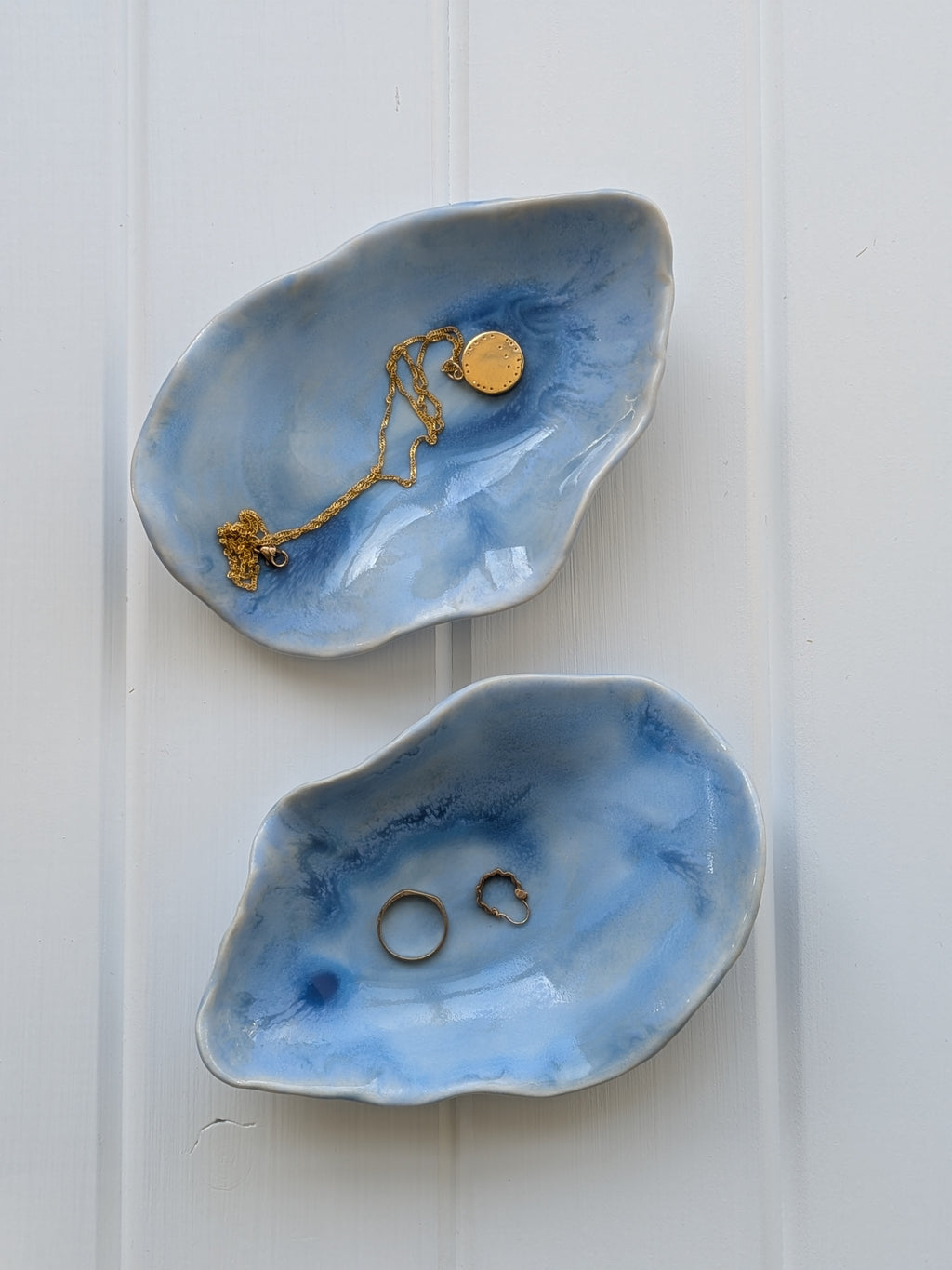 Oyster shell jewellery dish
