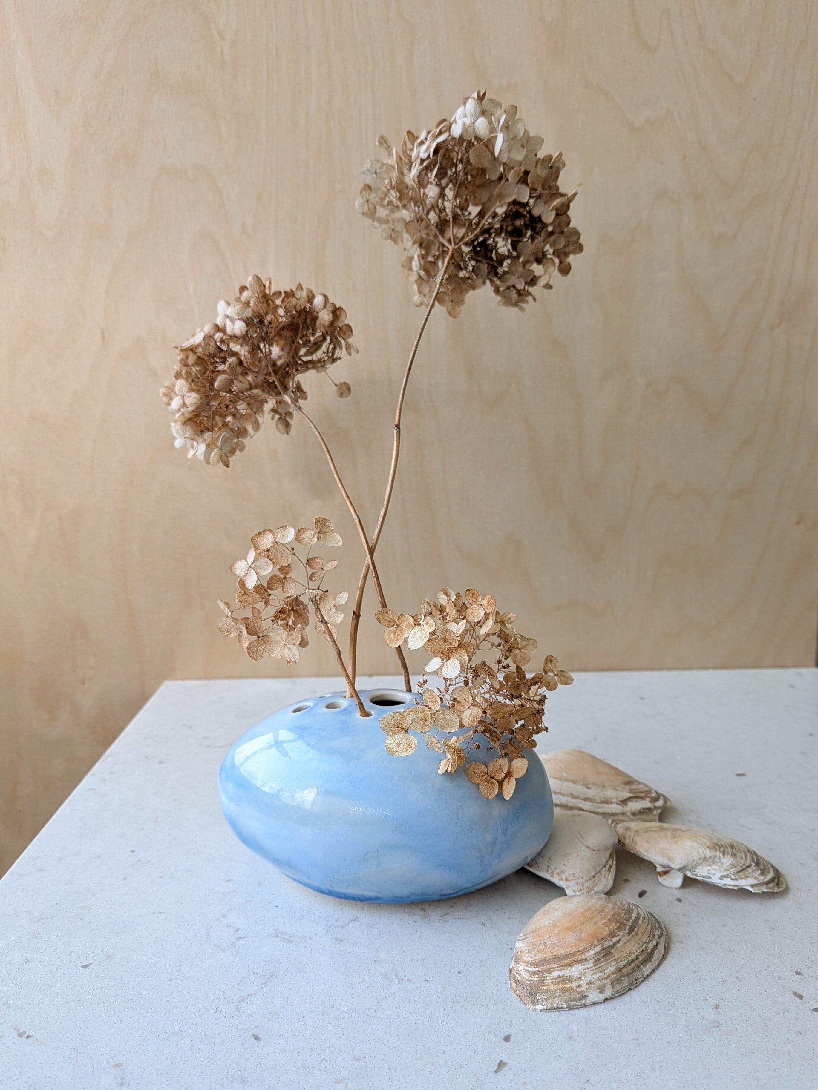 Pebble vase, ikebana vase